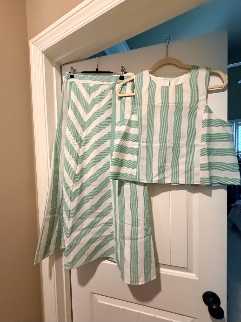 entro Mint & White Striped Two-Piece Tank Top and Skirt Set